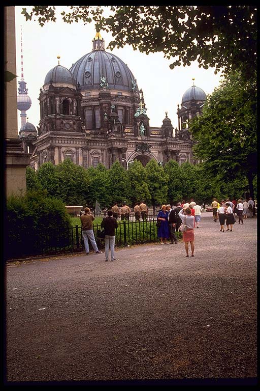 Снова Берлин (Berlin)