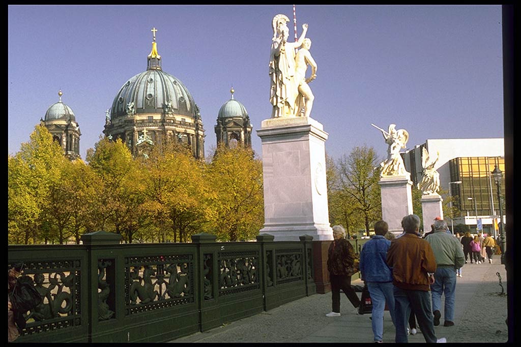 И на этой фотографии Берлин (Berlin)