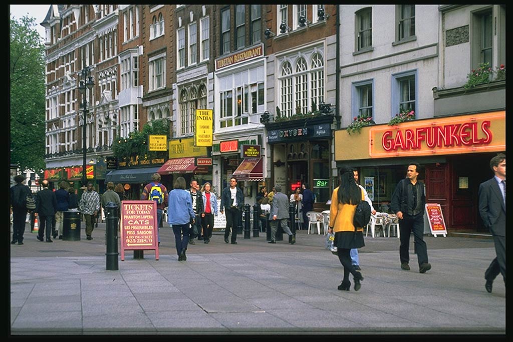 Тоже Лондон (London)