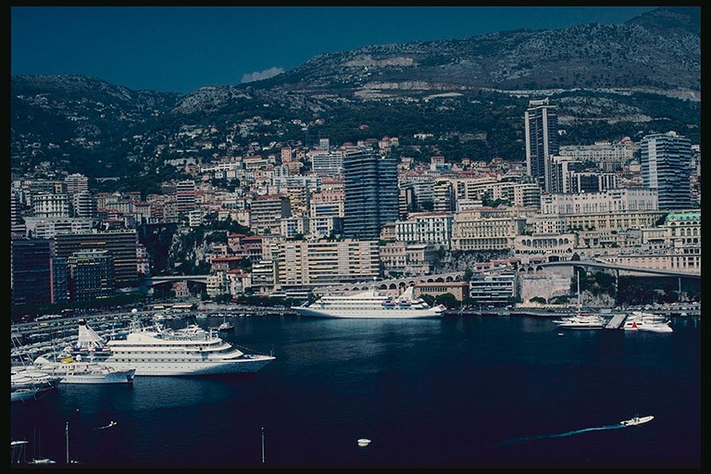 На фото Монако (Monaco)