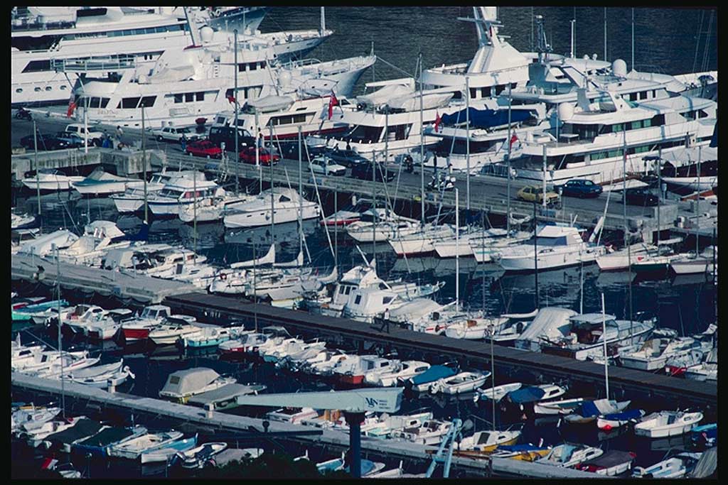 И это Монако (Monaco)