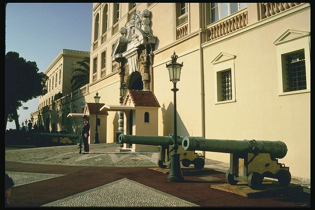 На фото Монако (Monaco)