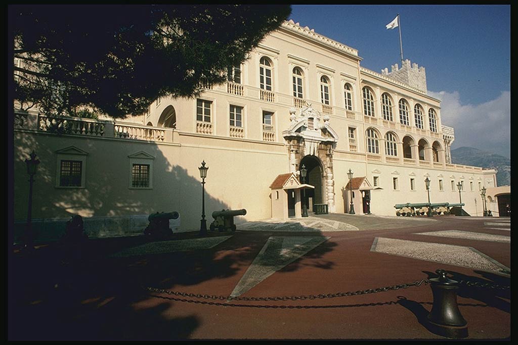 Снова Монако (Monaco)