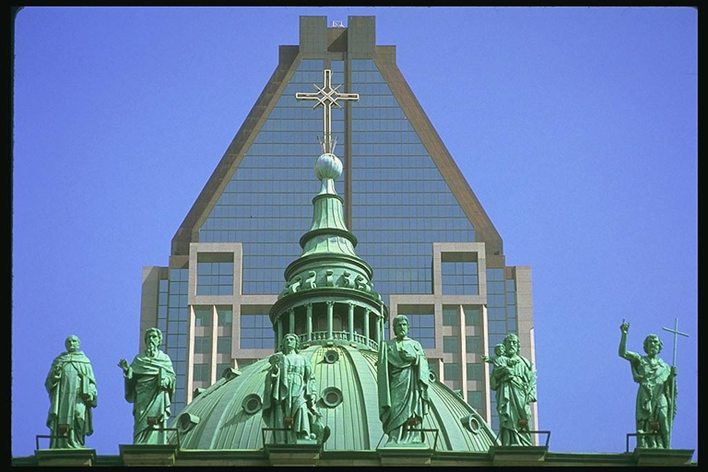 На фото Монреаль (Montreal)