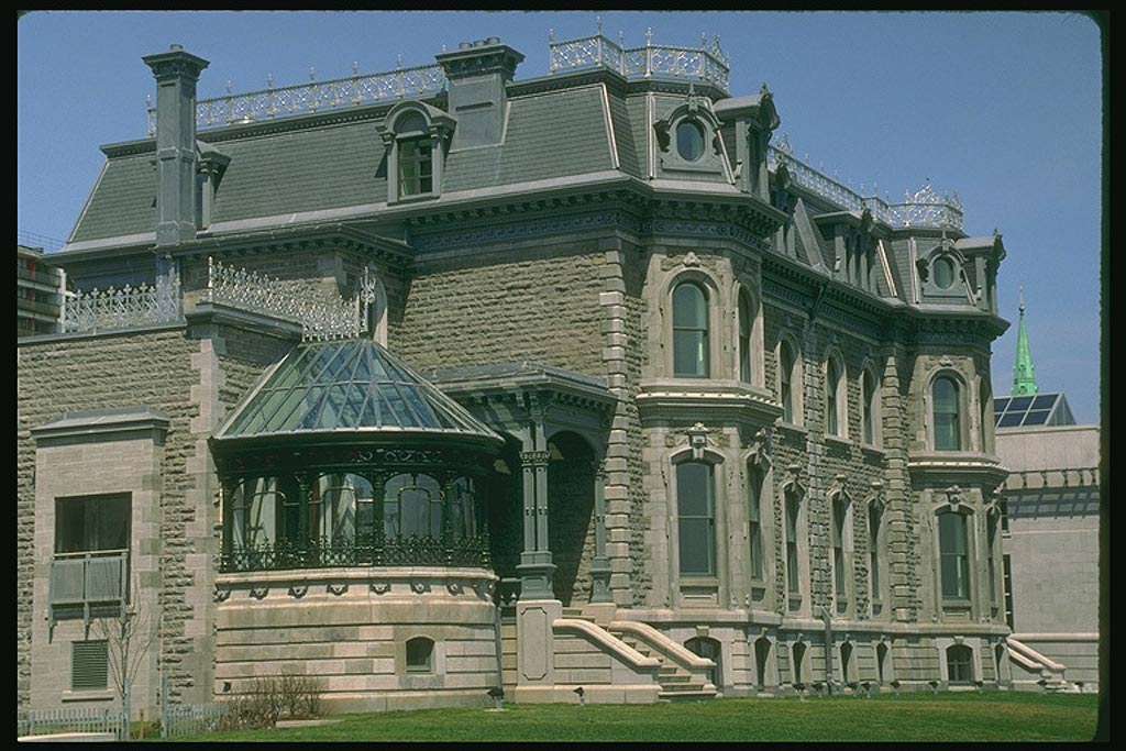 На фото Монреаль (Montreal)