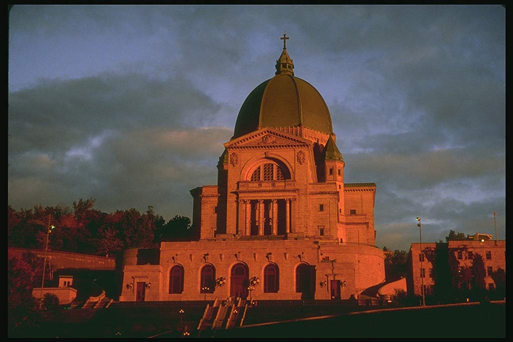 Тоже Монреаль (Montreal)